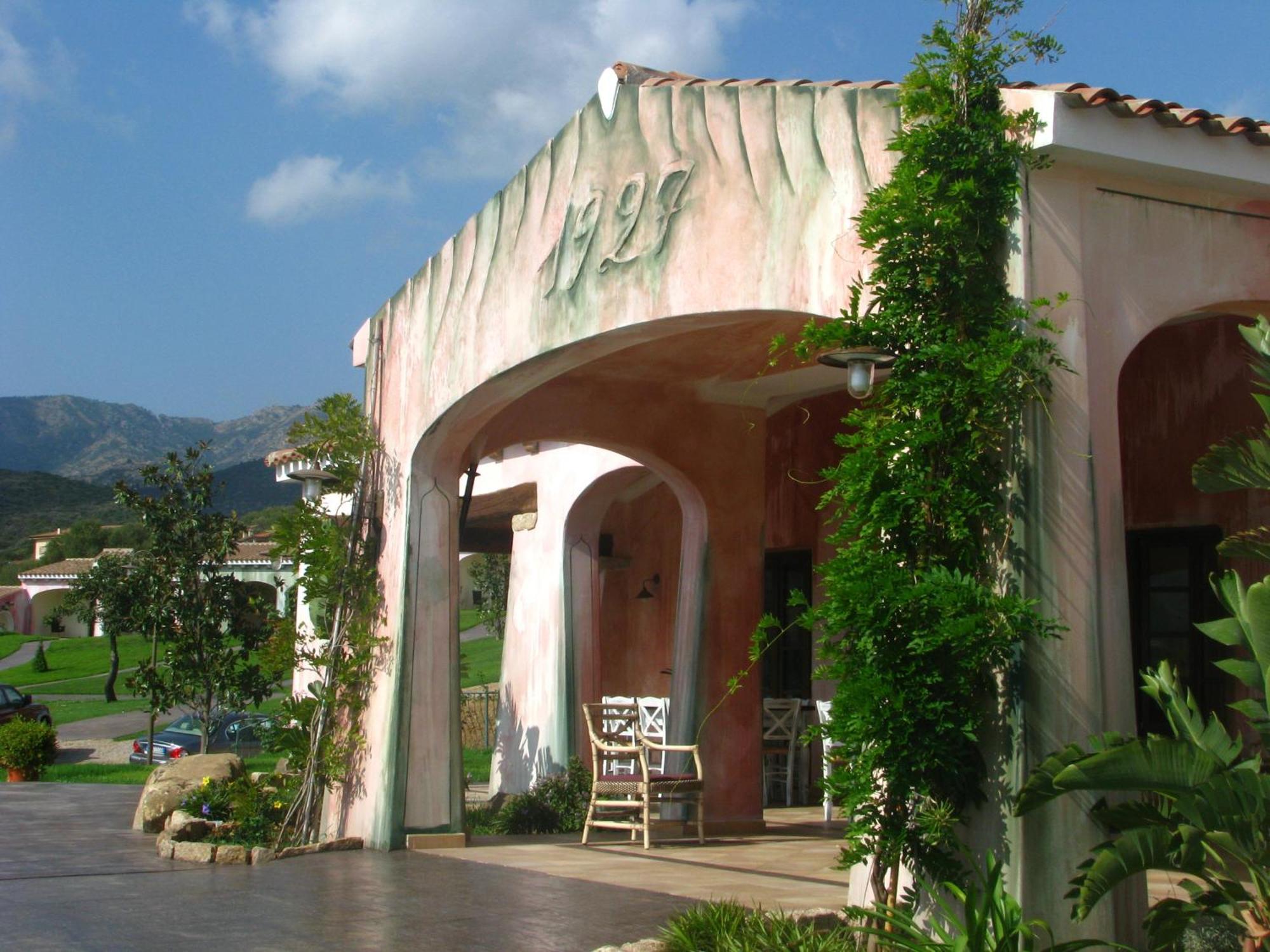 Tenuta Le Terre 1927 Hostal San Teodoro  Exterior foto